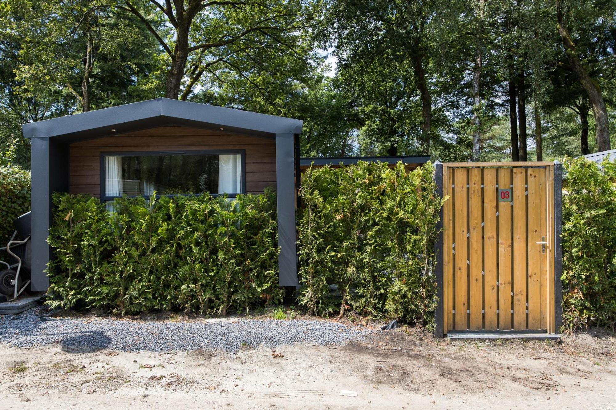 Veluwe Hoenderloo Luxury Chalet With Private Sauna And Hot Tub - Swimming Pool Tennis Court Supermarket Bowling Alley Theatre And Entertainment For Children Luaran gambar