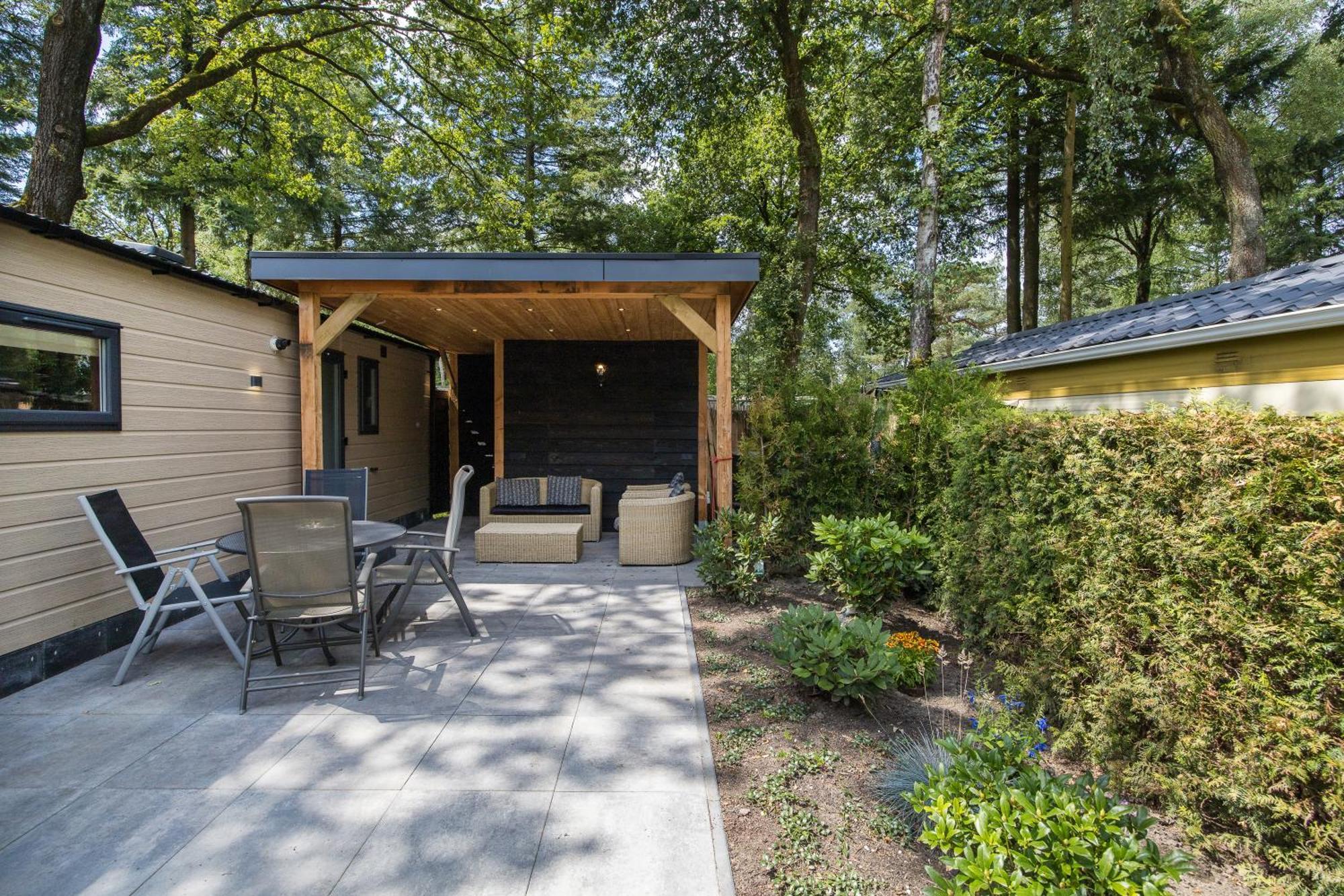 Veluwe Hoenderloo Luxury Chalet With Private Sauna And Hot Tub - Swimming Pool Tennis Court Supermarket Bowling Alley Theatre And Entertainment For Children Luaran gambar