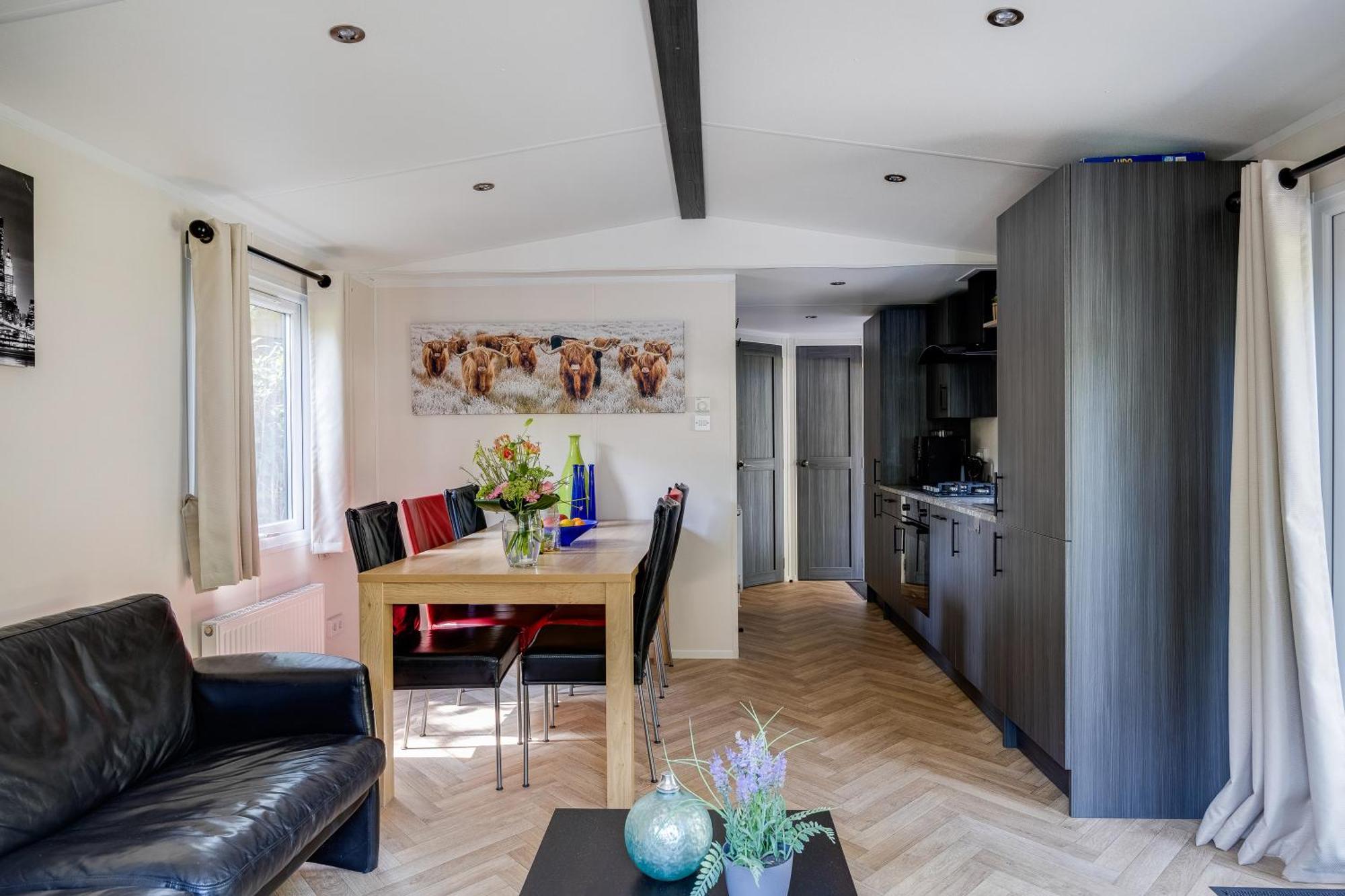 Veluwe Hoenderloo Luxury Chalet With Private Sauna And Hot Tub - Swimming Pool Tennis Court Supermarket Bowling Alley Theatre And Entertainment For Children Luaran gambar
